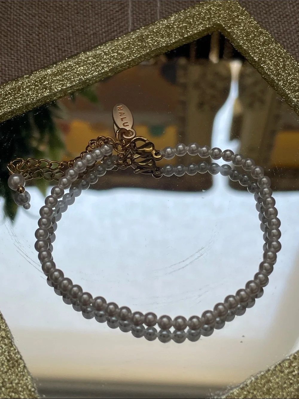 ✨Gold-Accented White Pearl Double Strand Bracelet✨NEW